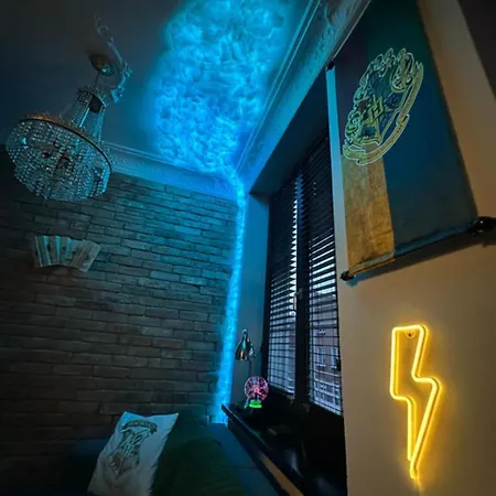 アパート Hello Wizzard World